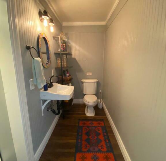 Fernweh Inn & Hostel