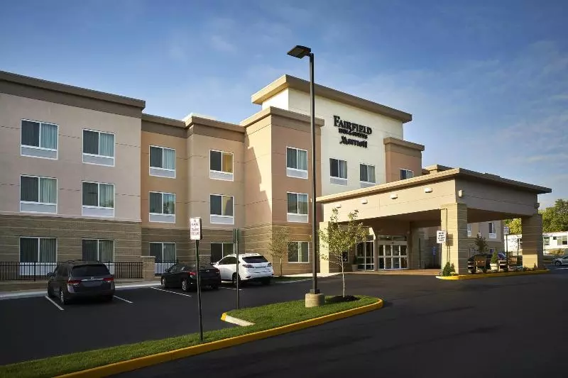 هتل Fairfield Inn & Suites By Marriott Alexandria,virginia