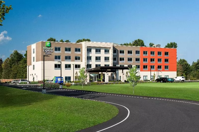 ホテル Holiday Inn Express Queensbury Lake George Area, An Ihg