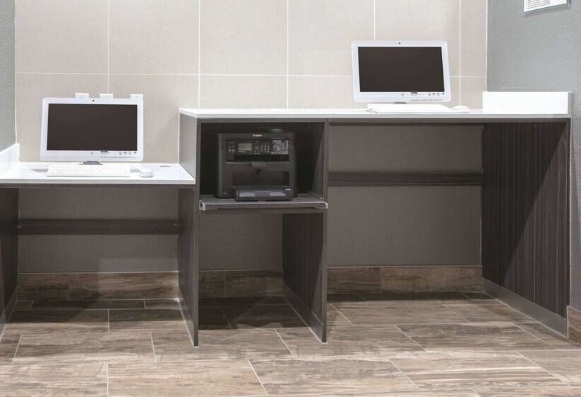 酒店 La Quinta By Wyndham Amarillo Airport