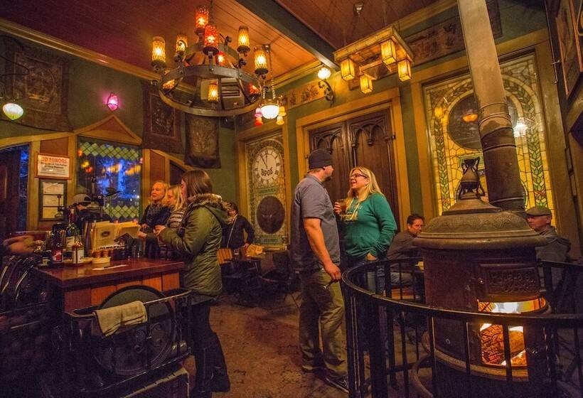 Szálloda Mcmenamins Old St. Francis School