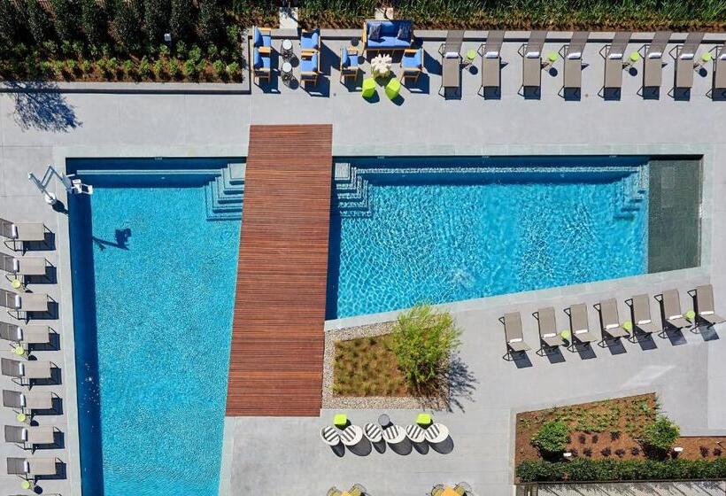 The Stella Hotel, Autograph Collection