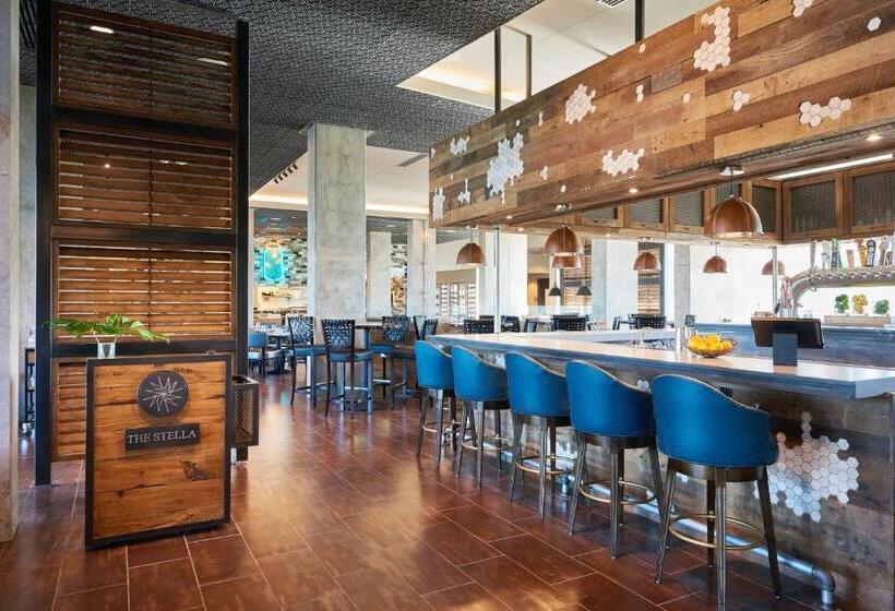 The Stella Hotel, Autograph Collection