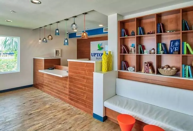 ホテル Uptown Suites Extended Stay Nashville Tn   Smyrna