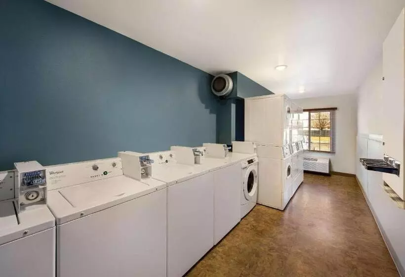 ホテル Woodspring Suites Columbus Southeast