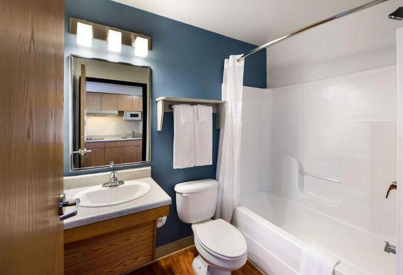 ホテル Woodspring Suites Columbus Southeast