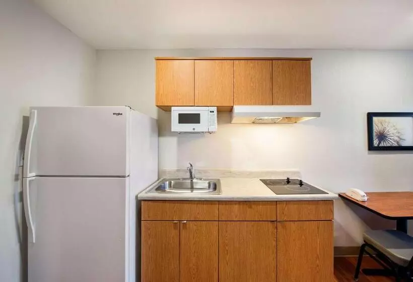 ホテル Woodspring Suites Columbus Southeast