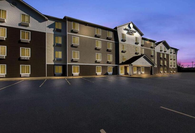 ホテル Woodspring Suites Columbus Southeast