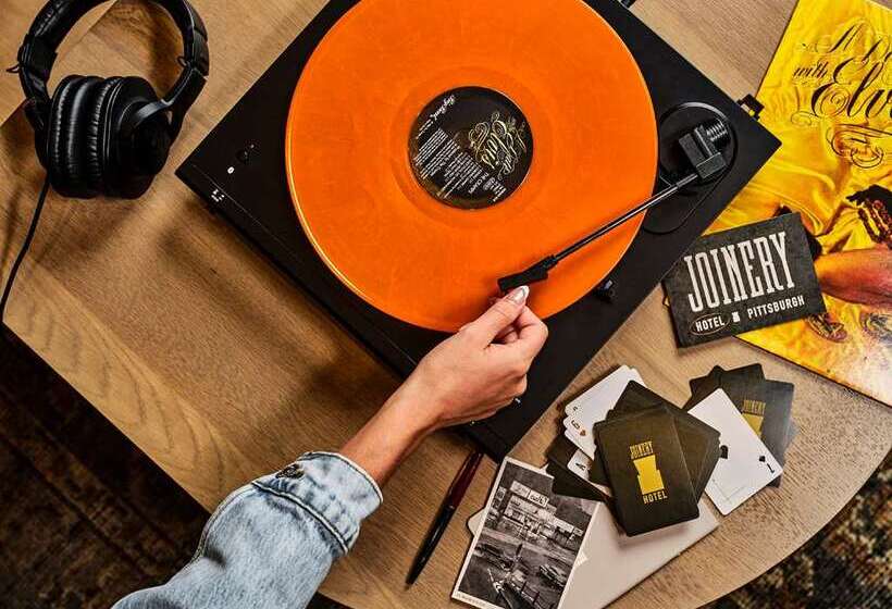 Joinery Hotel Pittsburgh, Curio Collection By Hilton