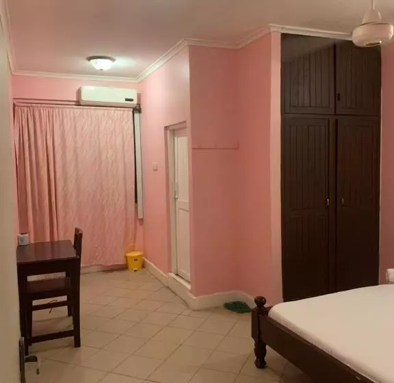 Kibodya Hotel Nkrumah