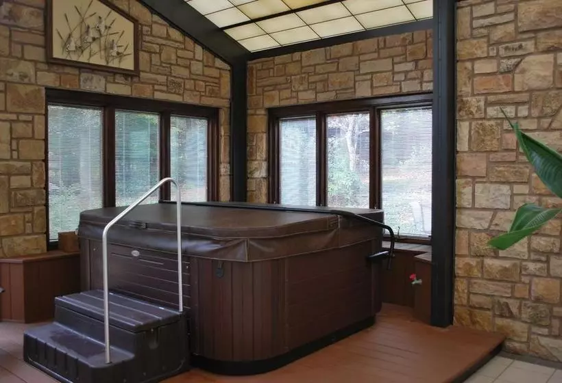 Lancaster Ridge Bed & Breakfast