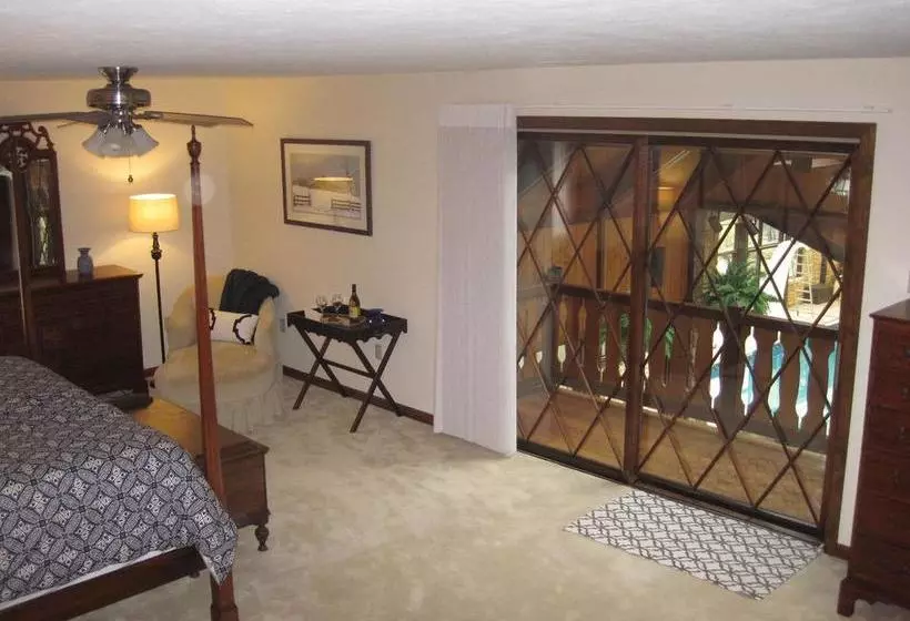 Lancaster Ridge Bed & Breakfast