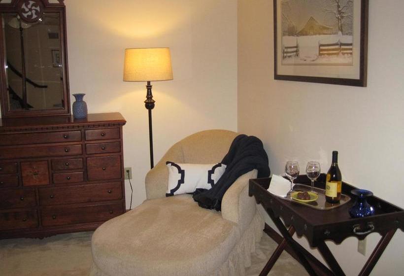 Lancaster Ridge Bed & Breakfast