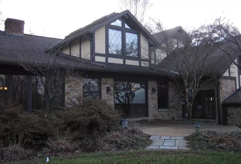 Lancaster Ridge Bed & Breakfast