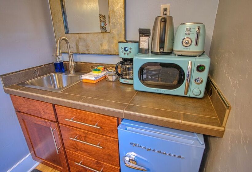 فندق على الطريق Palm Cottages