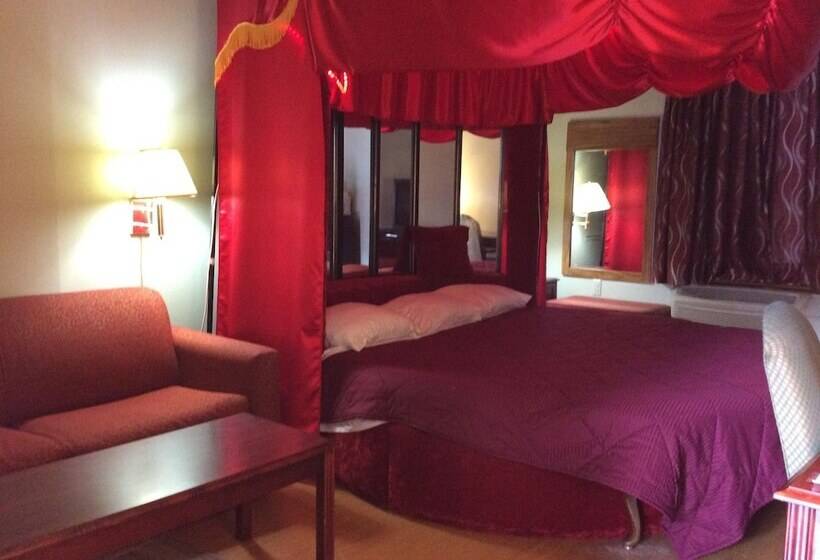 Мотель Village Inn