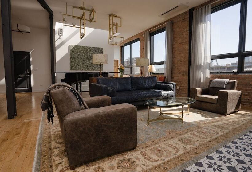 The Publishing House Bed And Breakfast