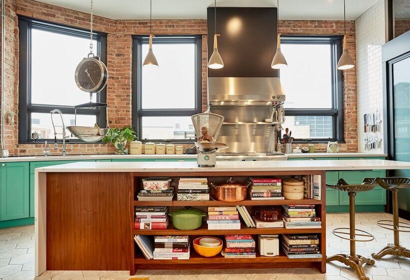 The Publishing House Bed And Breakfast