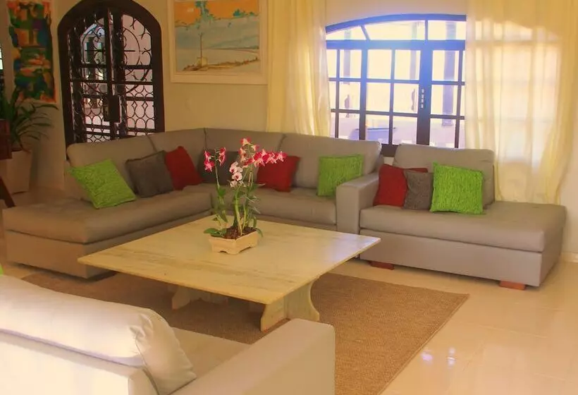 Hotelli Casa & Mar Colonial