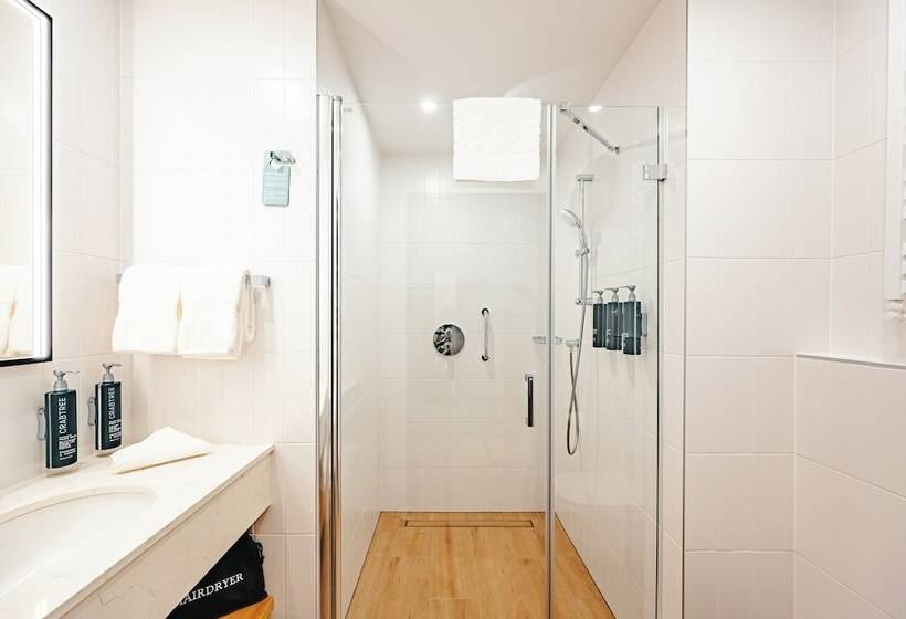 هتل Hilton Garden Inn Radom