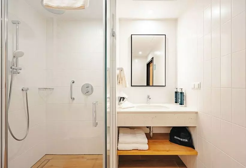 ホテル Hilton Garden Inn Radom