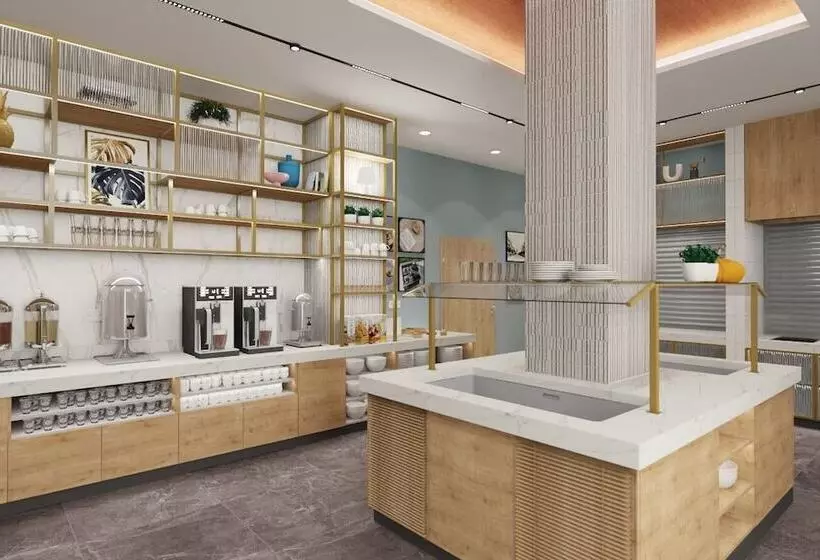 ホテル Hilton Garden Inn Radom