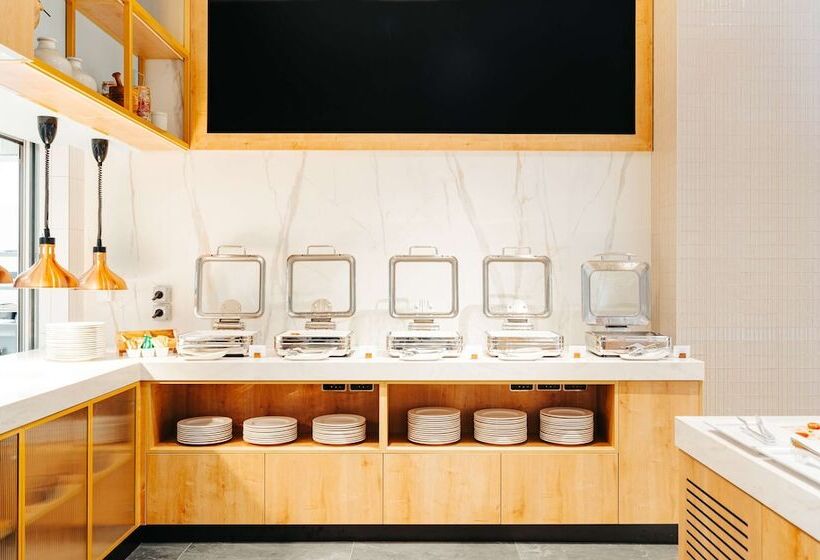 هتل Hilton Garden Inn Radom