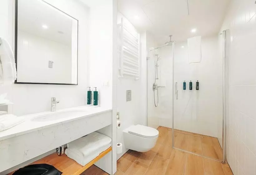 ホテル Hilton Garden Inn Radom