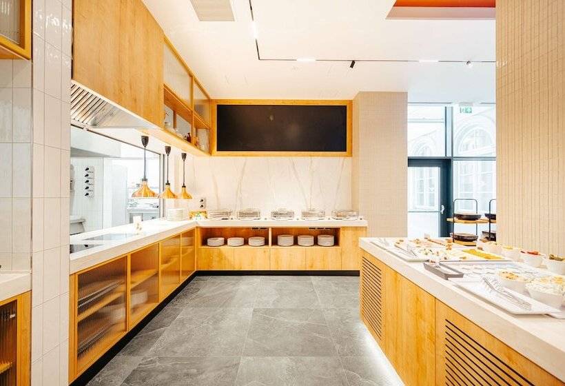 هتل Hilton Garden Inn Radom