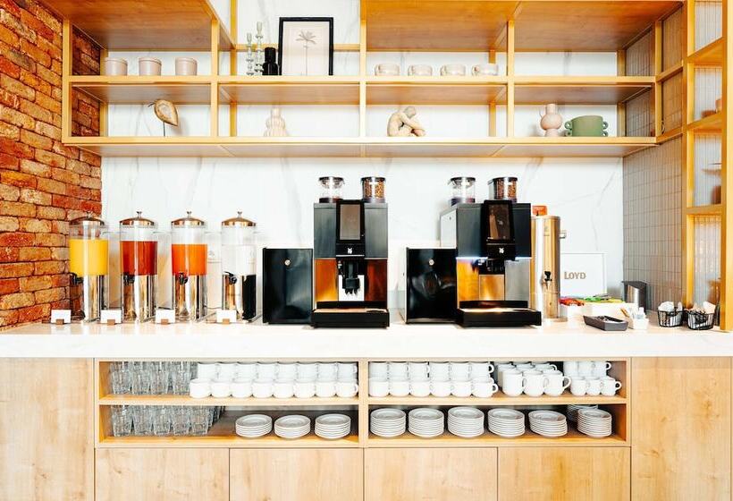 هتل Hilton Garden Inn Radom