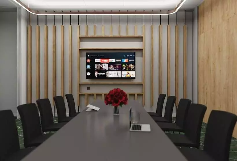 ホテル Hilton Garden Inn Radom