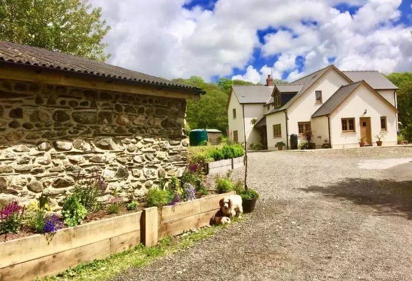 Acorn Farm B&b
