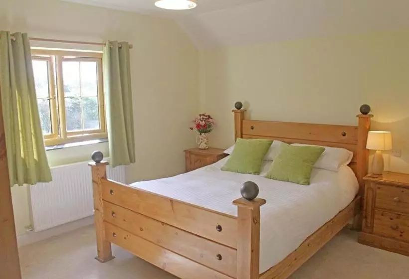 Acorn Farm B&b