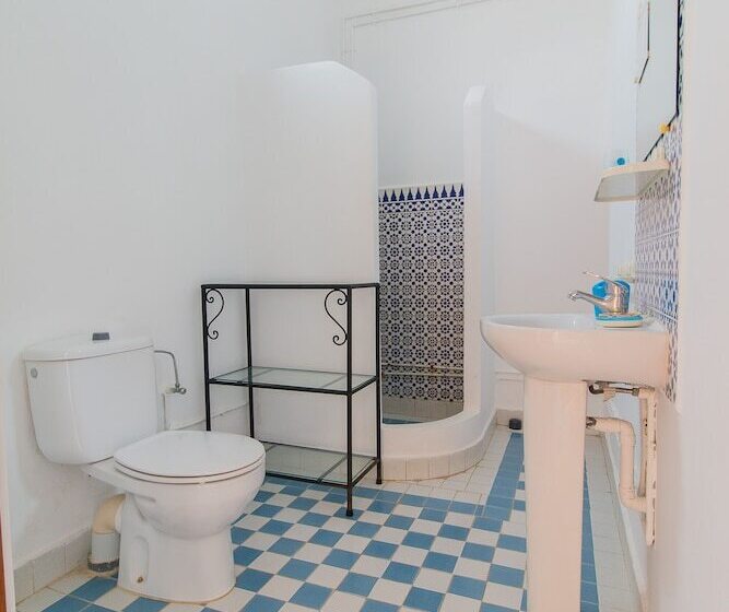 فندق صغير Auberge Du Marabout