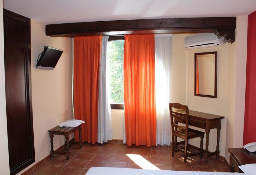 호스텔 Hostal Don Lucas