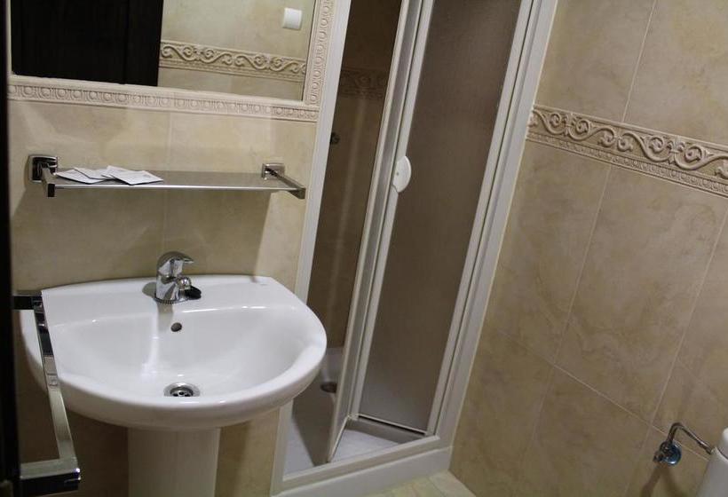 호스텔 Hostal Don Lucas