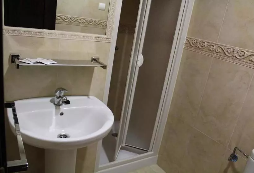 هاستل Hostal Don Lucas
