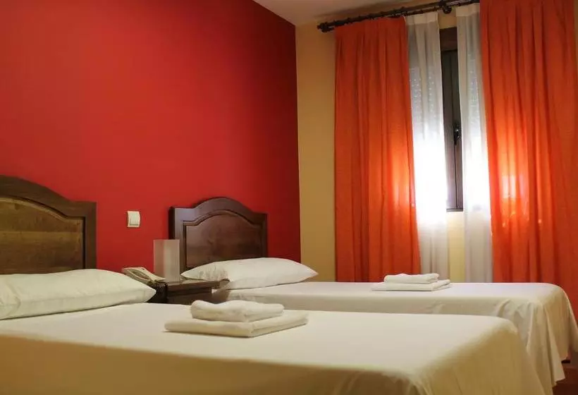 هاستل Hostal Don Lucas