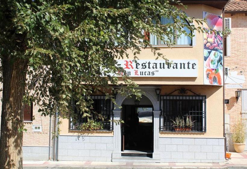 호스텔 Hostal Don Lucas