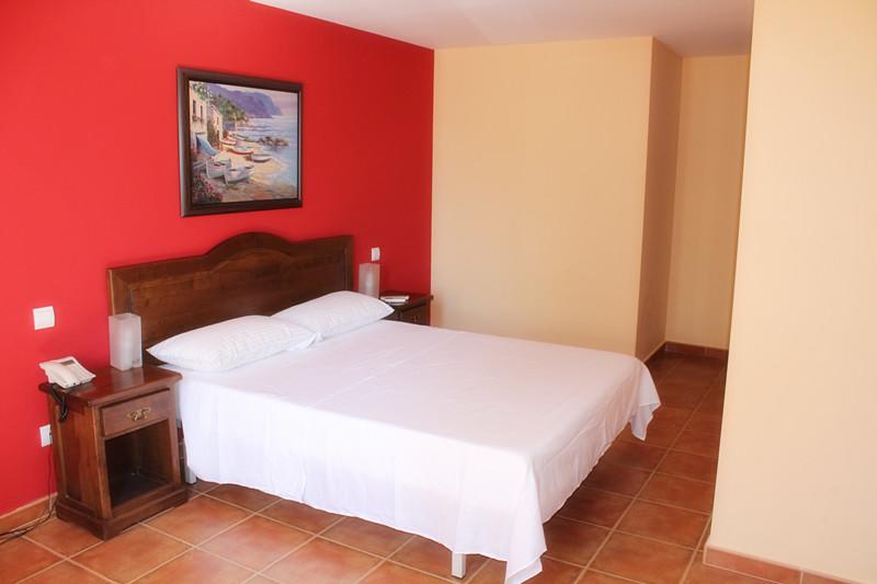 호스텔 Hostal Don Lucas