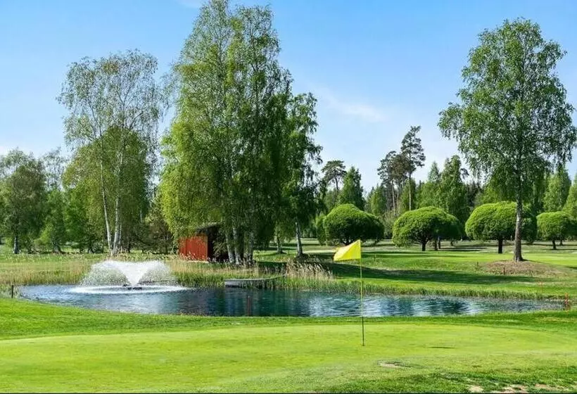 ユースホステル Notholmen, Tyresö