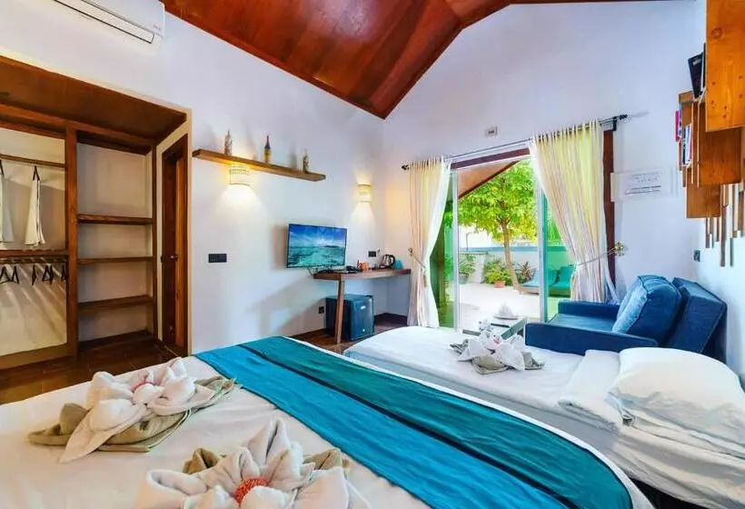 تختخواب و صبحانه Beach Villa Ukulhas