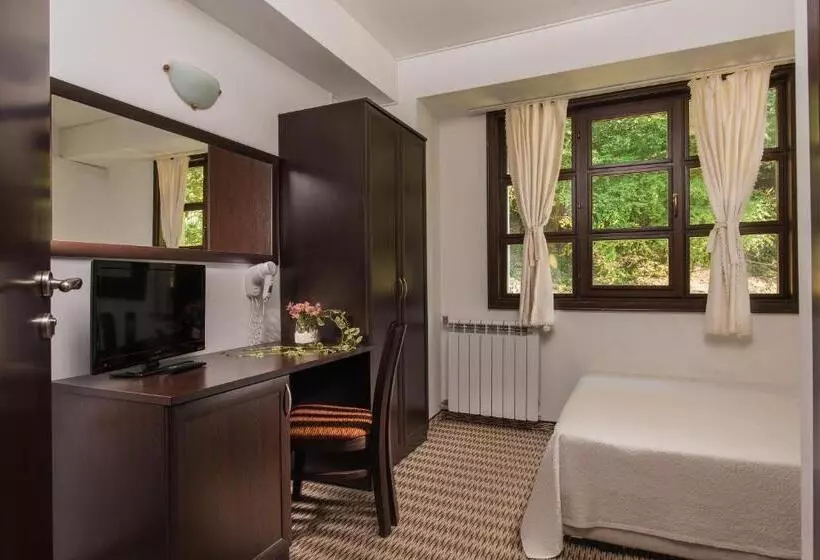 Family Hotel Bile