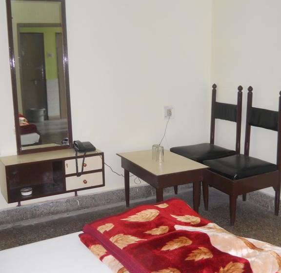 בית מלון כפרי Arjun