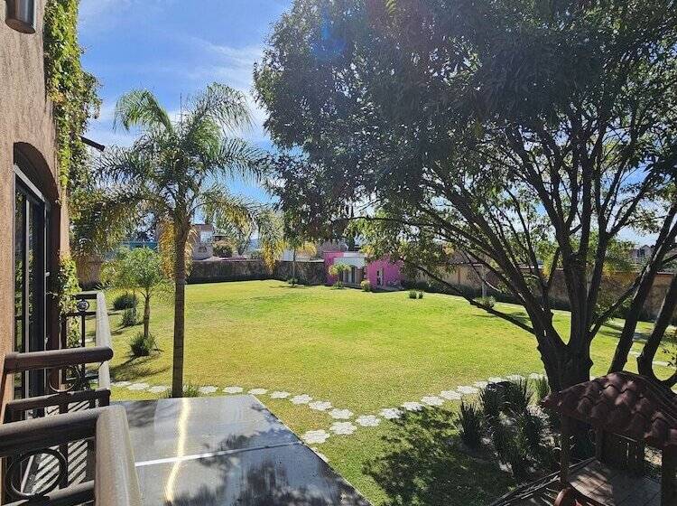 هتل Ejecutivo Aeropuerto