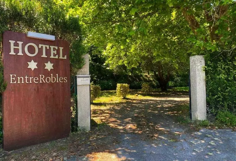 ホテル Entrerobles