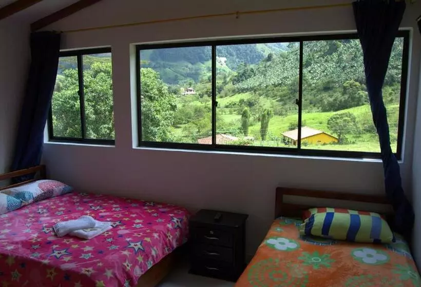 ホテル Internacional Jardín