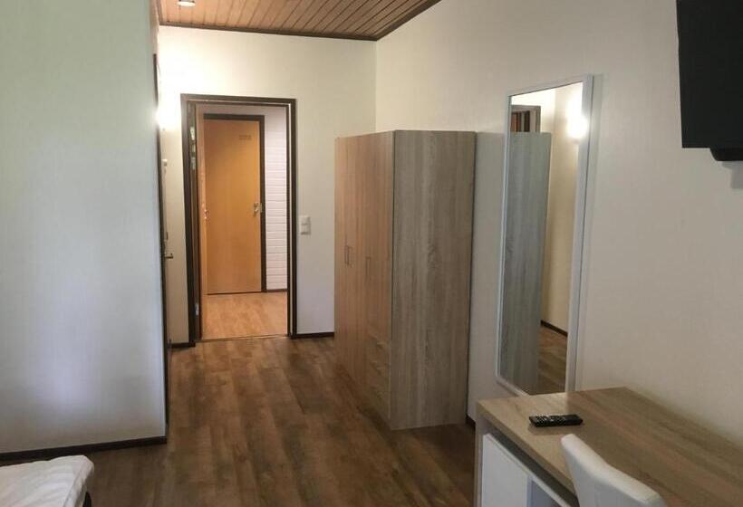 בית מלון כפרי Li Salpa