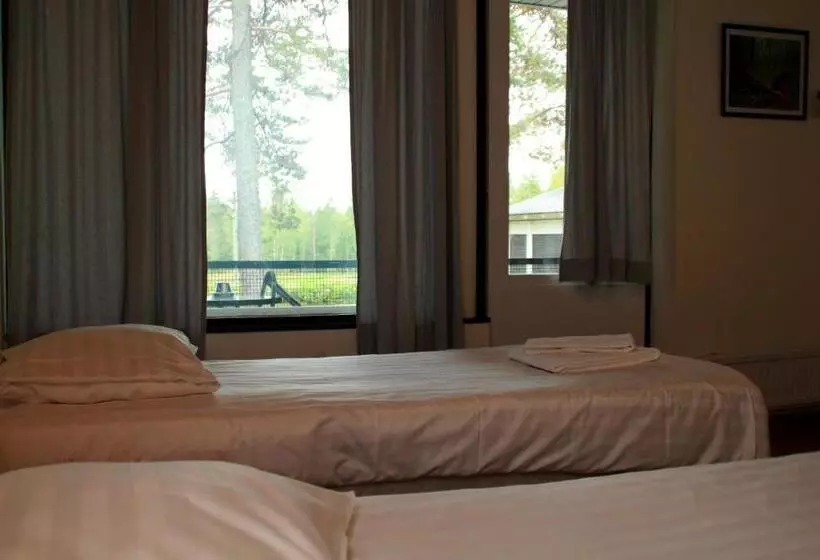 Hotelli Li Salpa