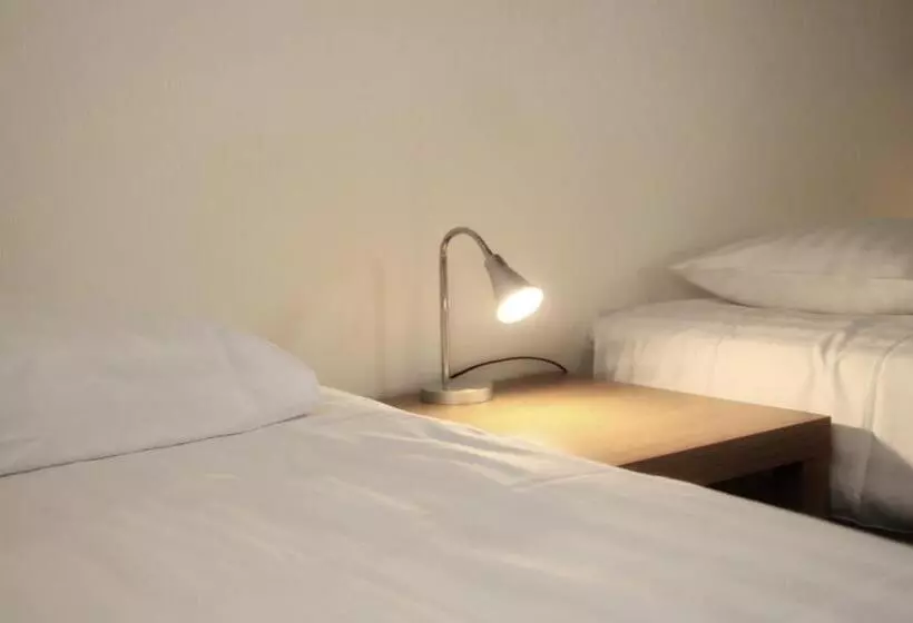 Hotelli Li Salpa